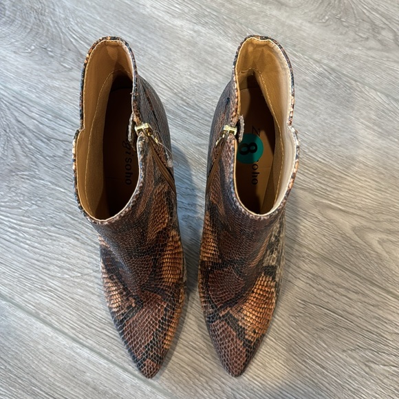 🆕 ZIGI SOHO Savida snake print booties Size 8 - Picture 2 of 6